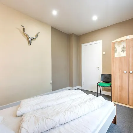 Picturesque In Near Area, Cleaning Included Villa Medebach