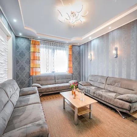 Picturesque In Near Area, Cleaning Included